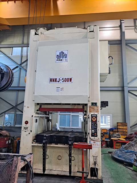 �Ѿ� ��Ŭ������ 500��