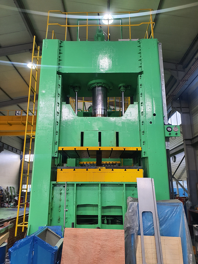 ���������� 300��